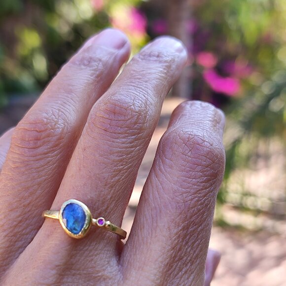 Moissanite ring. 14K yellow gold ring with Blue Moissanite & small Ruby. UNIQUE - Picture 14 of 14